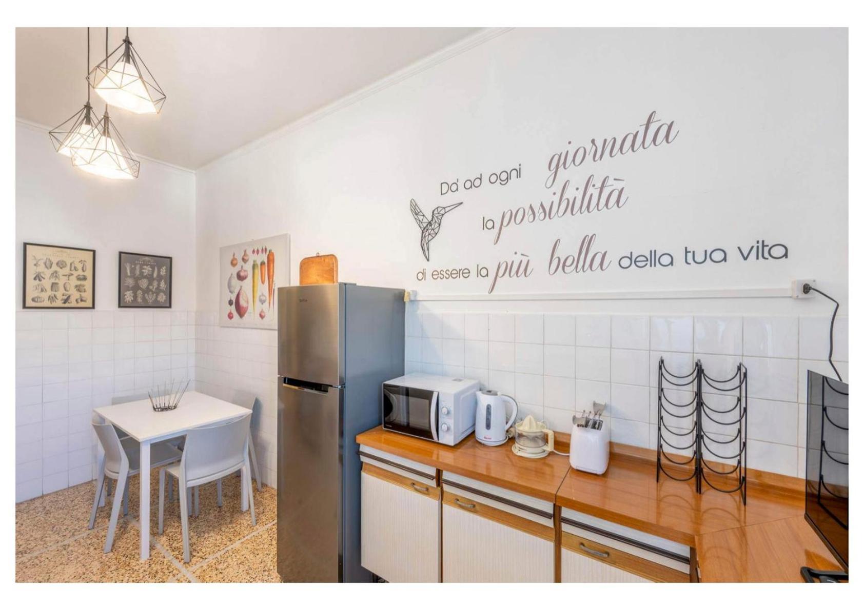 Holidays House Erma - Parcheggio Privato E Wi-fi - Ac Appartement Gênes